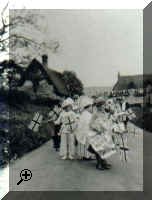Coronation celebrations in Bridge Street 1937  > Simply click to enlarge... then use the [Back] button to return